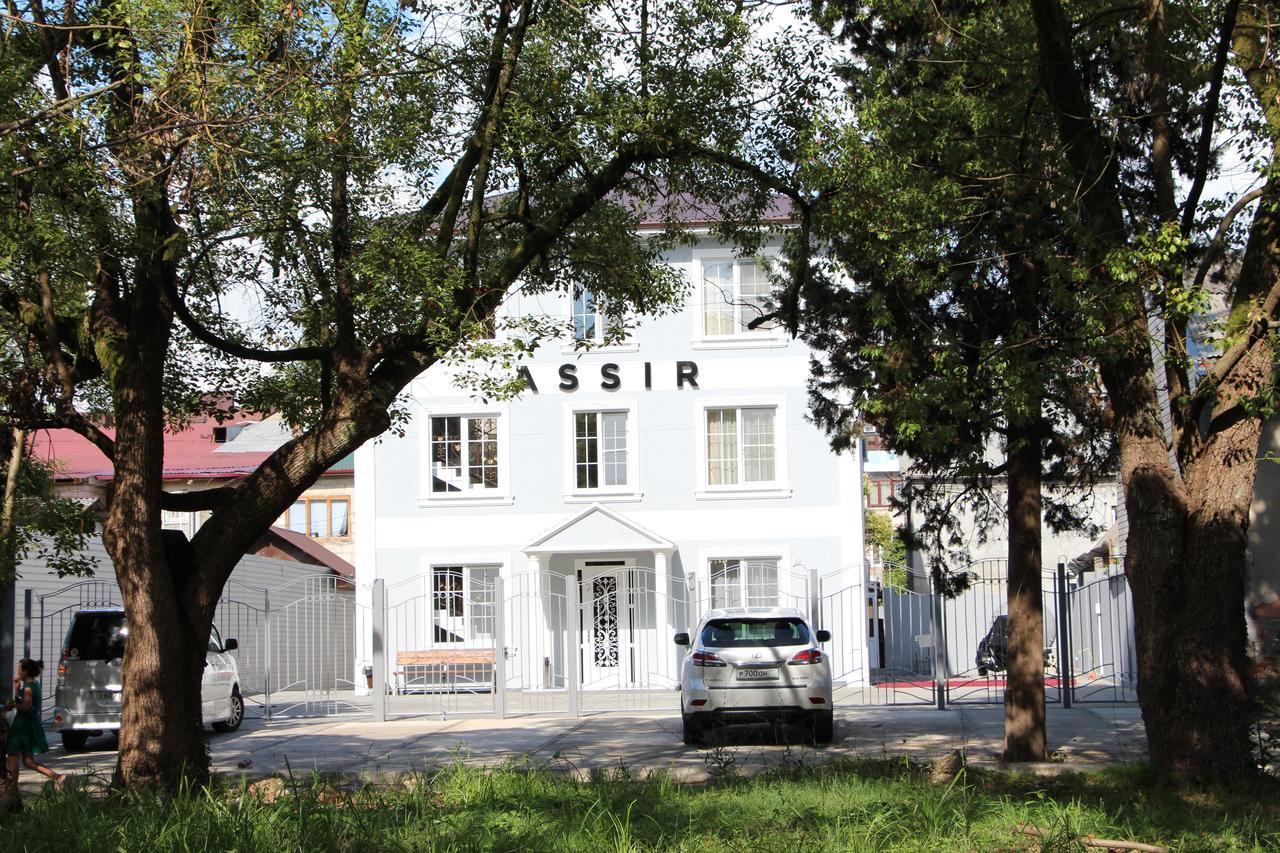 Assir Hotel Sukhumi Exterior photo